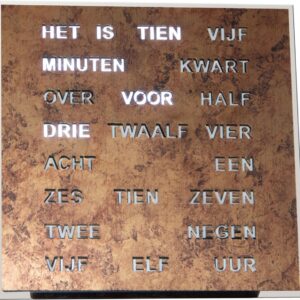 Intertime woordklok brons 20 x 20 cm